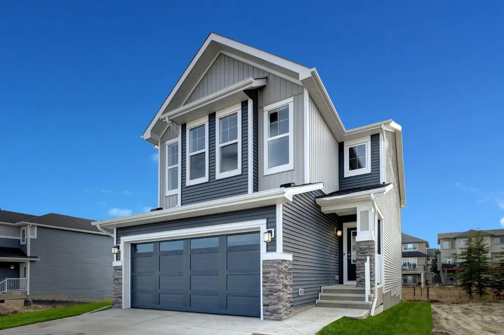 243 Silver Spruce Grove SW Calgary AB T2X 5M2