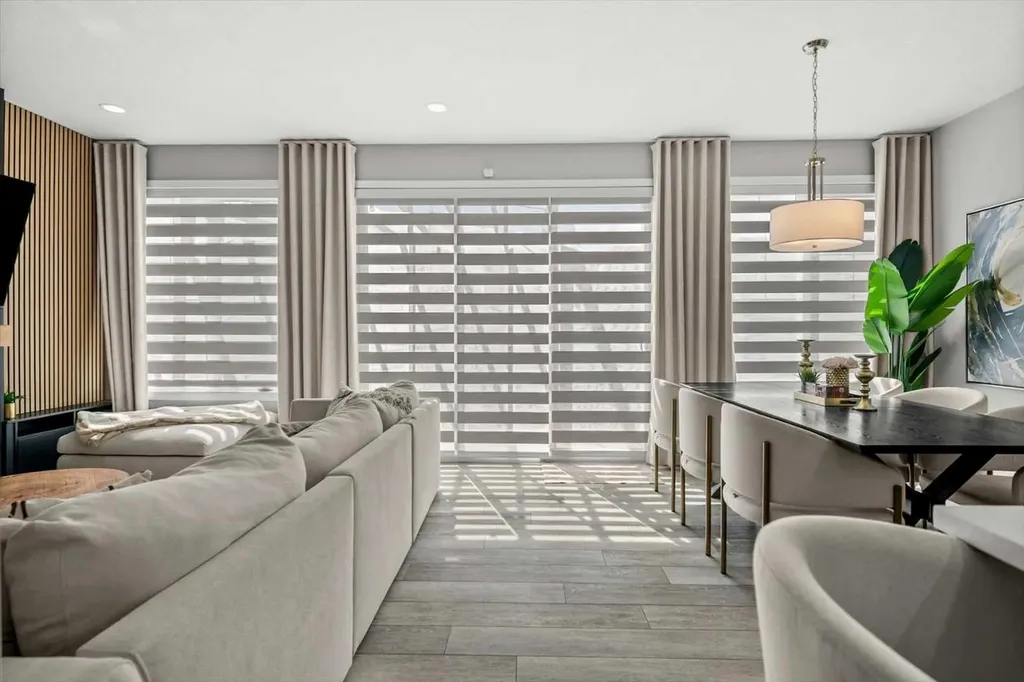 243 Silver Spruce Grove SW Calgary AB T2X 5M2