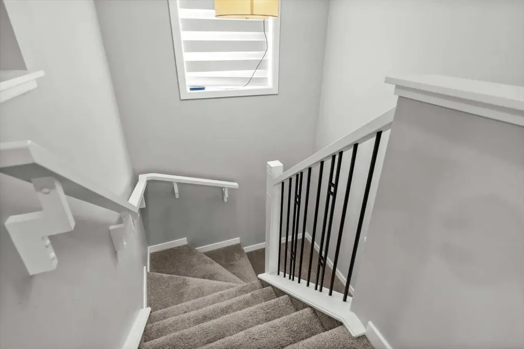 243 Silver Spruce Grove SW Calgary AB T2X 5M2