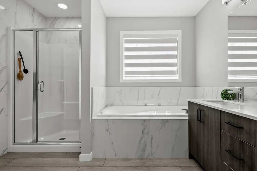 243 Silver Spruce Grove SW Calgary AB T2X 5M2