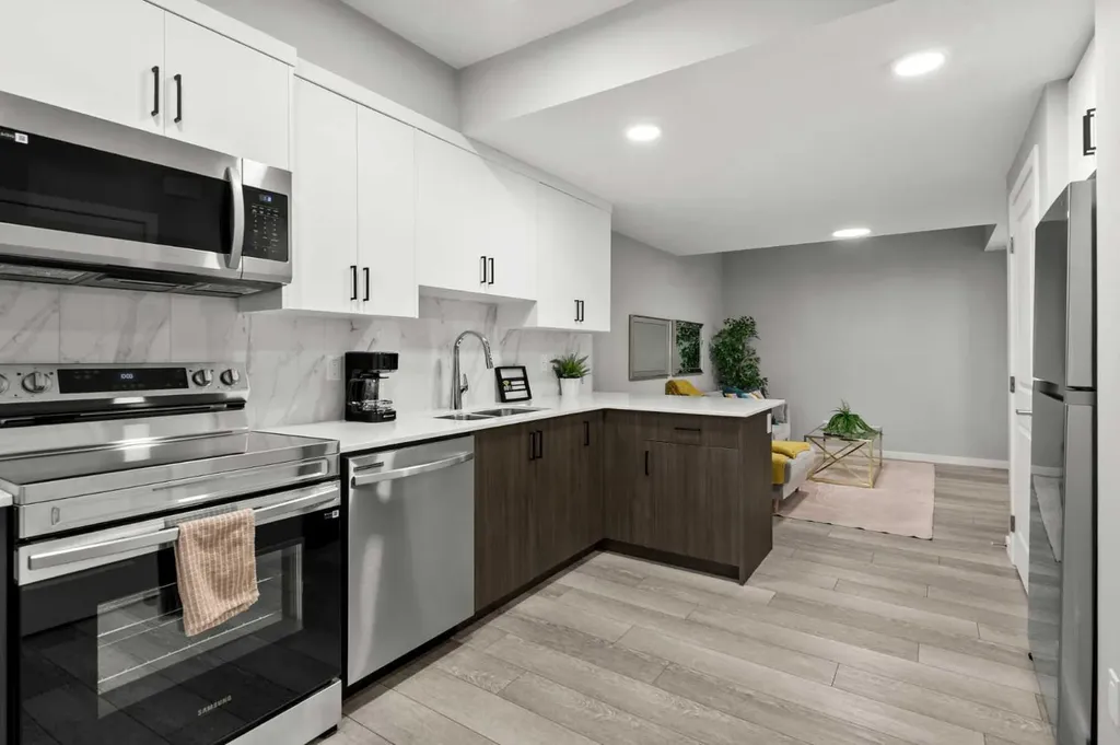 243 Silver Spruce Grove SW Calgary AB T2X 5M2