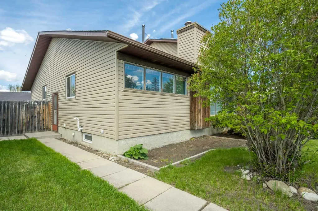 2164 Summerfield Boulevard SE Airdrie AB T4B 1X5