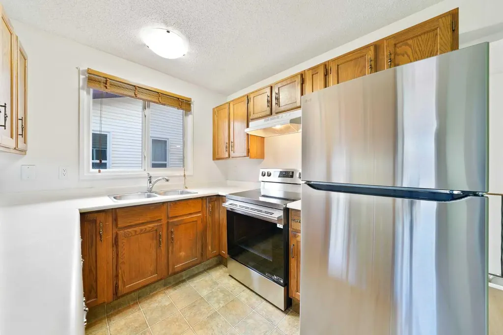 2164 Summerfield Boulevard SE Airdrie AB T4B 1X5