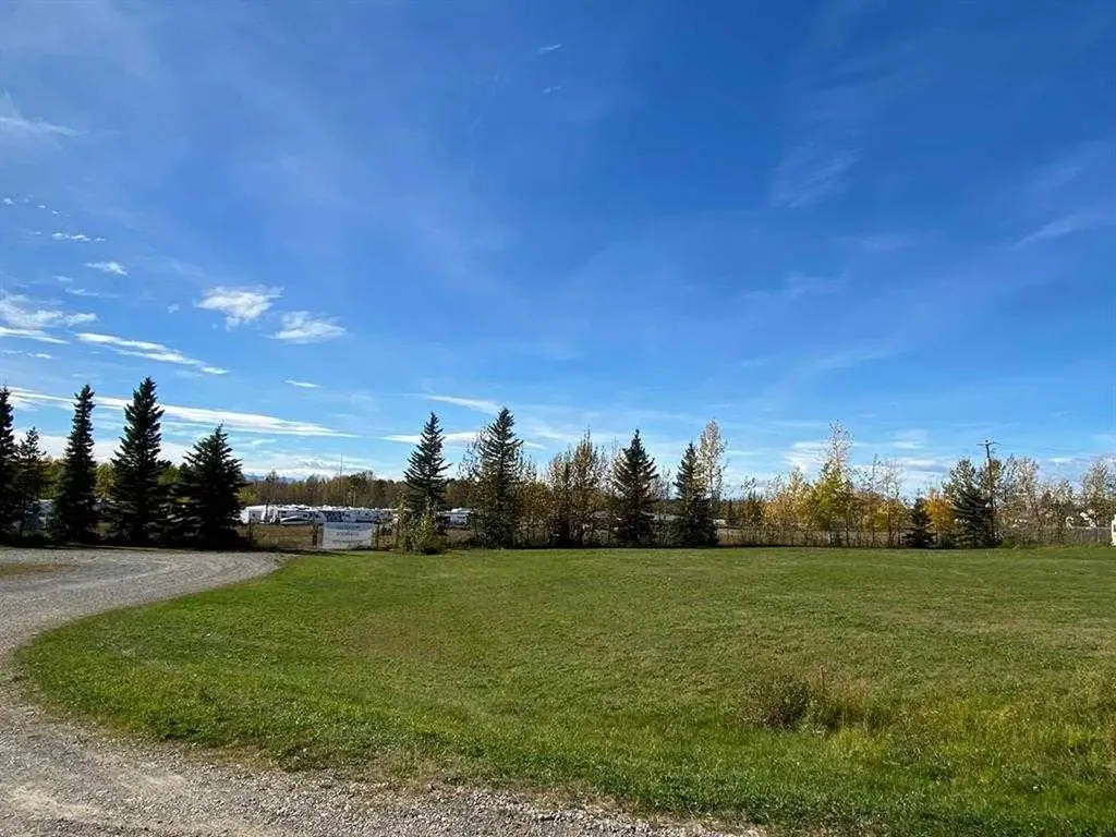 4328 45 Street Rocky Mountain House AB T4T 1C8