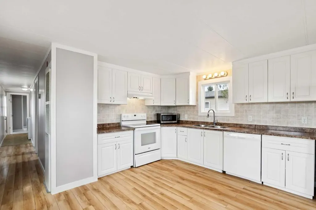 418 Kanel Drive NE High River AB T1V 1J6