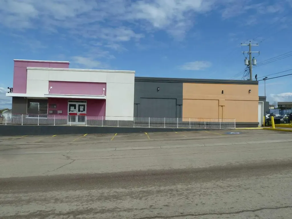 9949 101 Avenue Lac La Biche AB T0A2C0