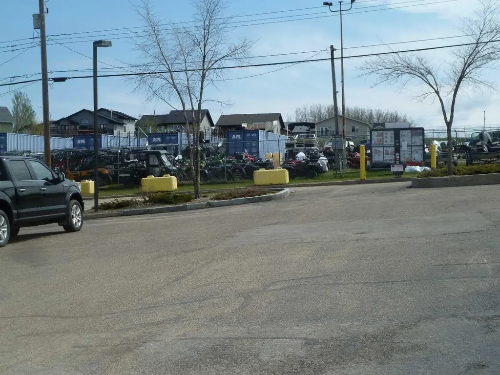 9949 101 Avenue Lac La Biche AB T0A2C0