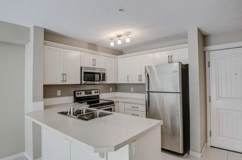 130 Panatella Street NW Calgary AB T3K 0Y6