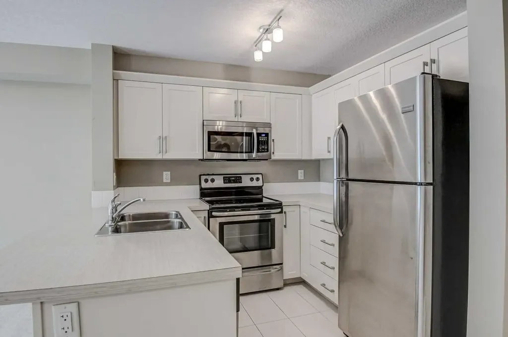130 Panatella Street NW Calgary AB T3K 0Y6