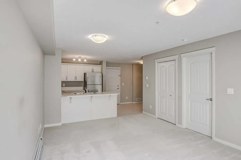 130 Panatella Street NW Calgary AB T3K 0Y6