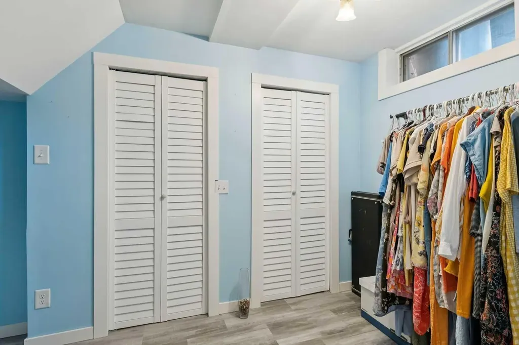 323 Ranchview Place NW Calgary AB T3G 1J8
