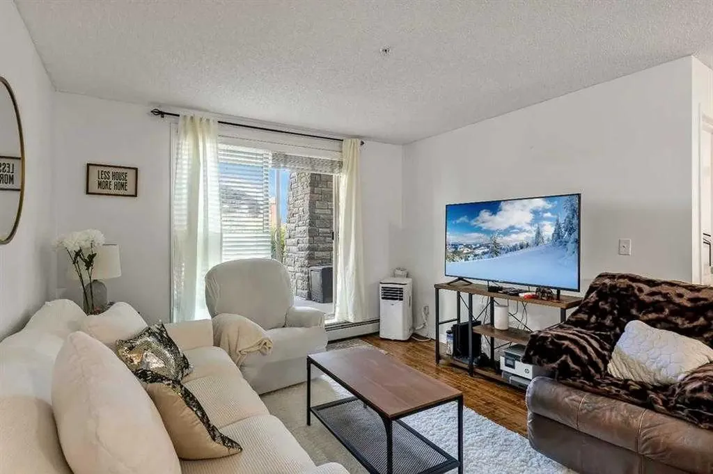 428 Chaparral Ravine View SE Calgary AB T2X 0N2