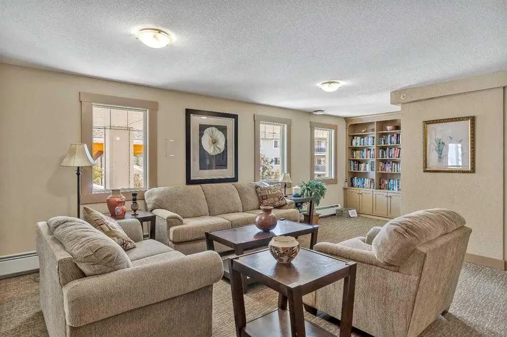 428 Chaparral Ravine View SE Calgary AB T2X 0N2