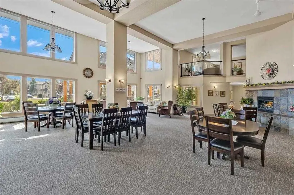 428 Chaparral Ravine View SE Calgary AB T2X 0N2
