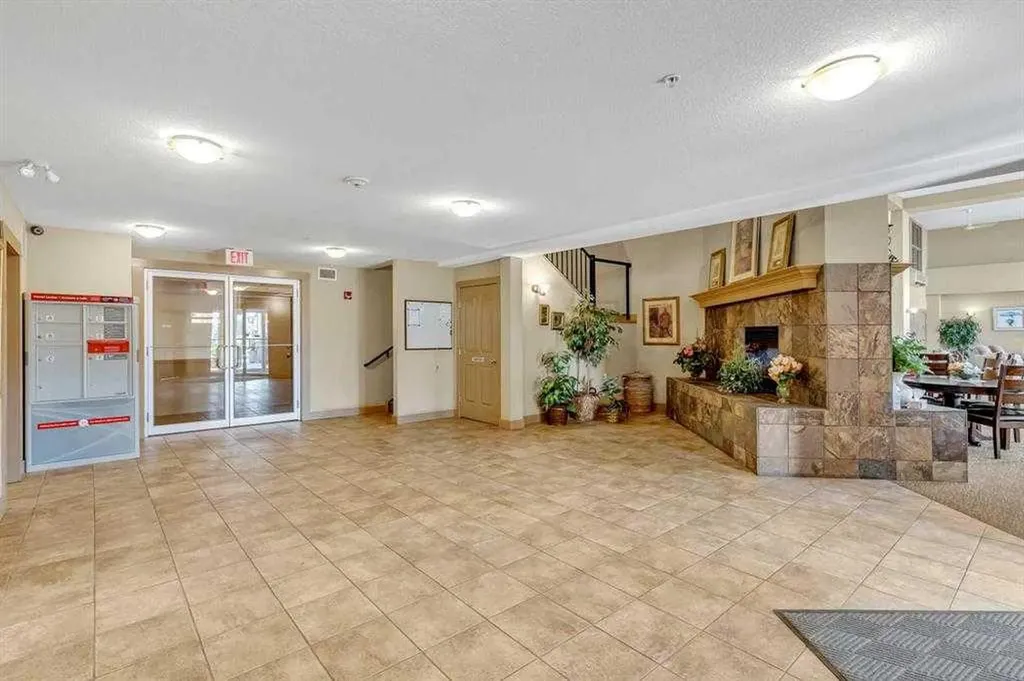 428 Chaparral Ravine View SE Calgary AB T2X 0N2