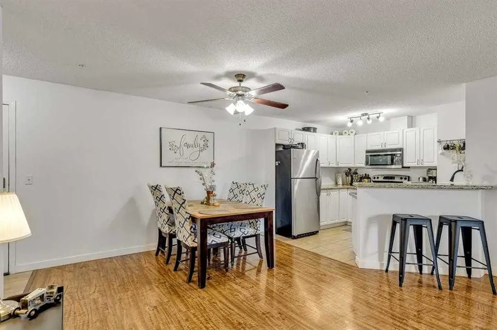 428 Chaparral Ravine View SE Calgary AB T2X 0N2