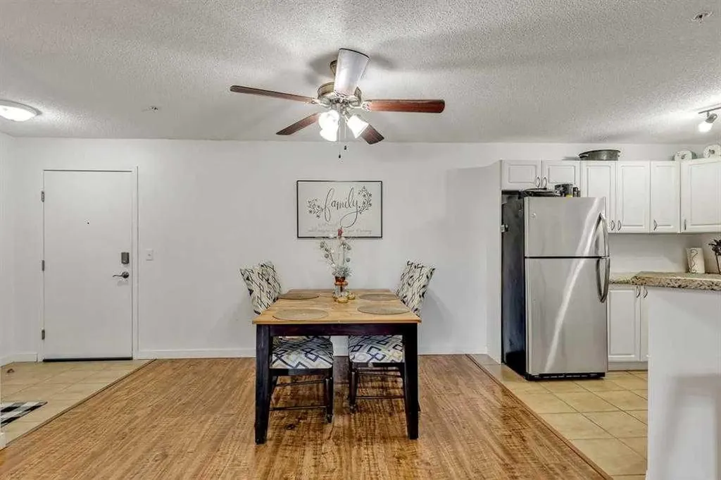 428 Chaparral Ravine View SE Calgary AB T2X 0N2