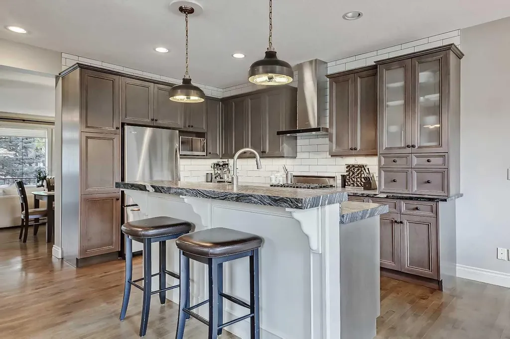 3629 1a Street SW Calgary AB T2S 1R4