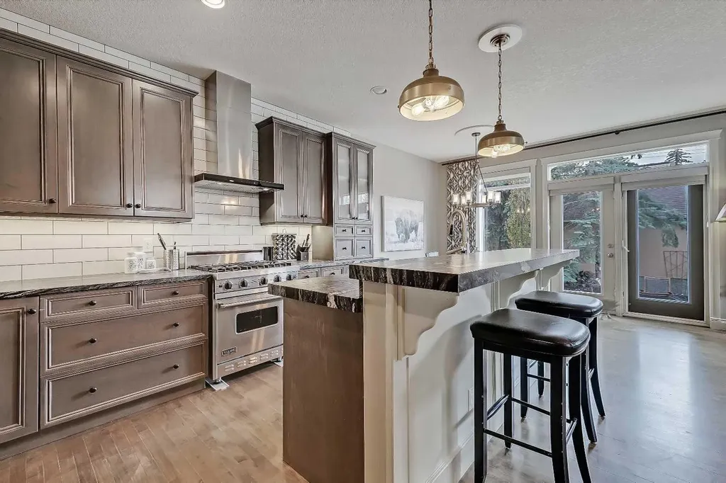 3629 1a Street SW Calgary AB T2S 1R4