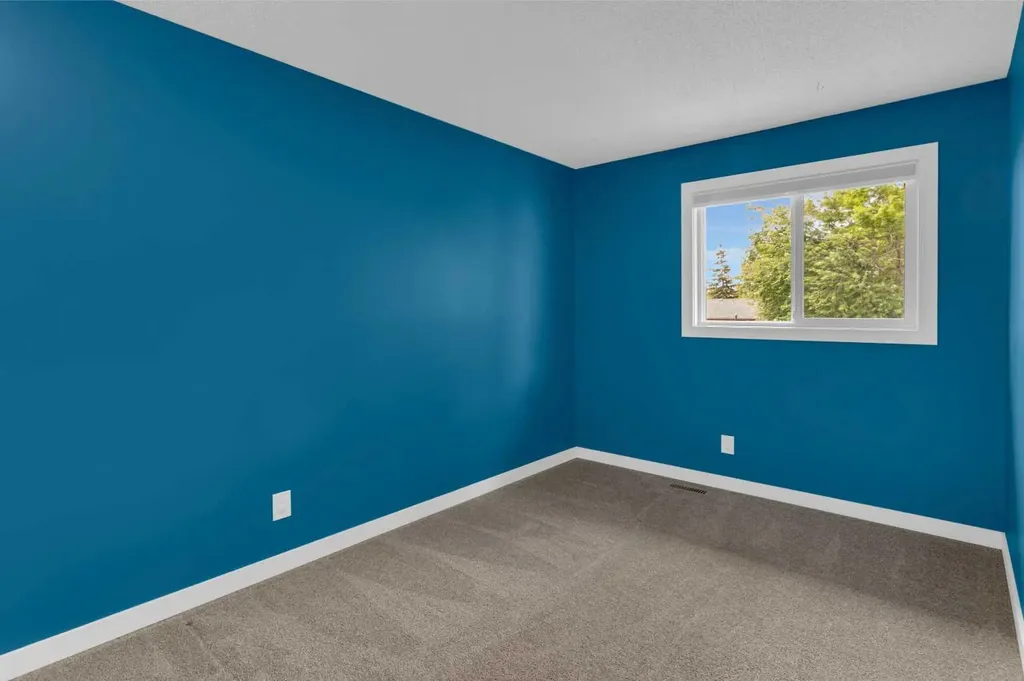 224 Summerwood Place Airdrie AB T4B 1V9