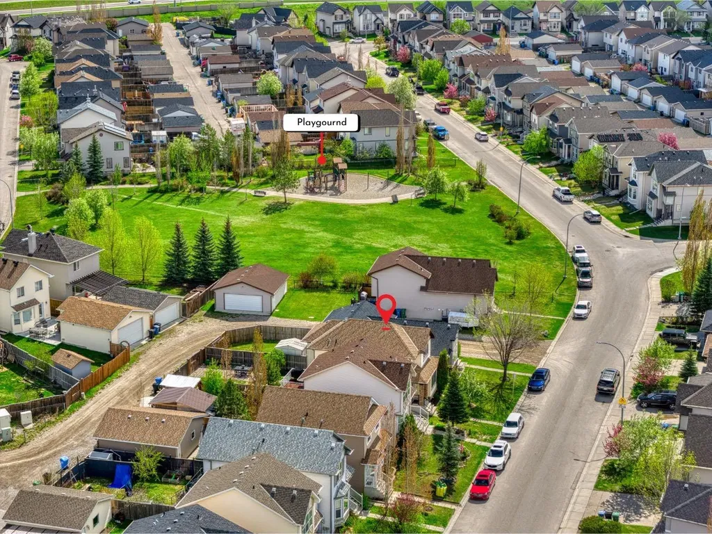 28 Cranberry Lane SE Calgary AB T3M0L5