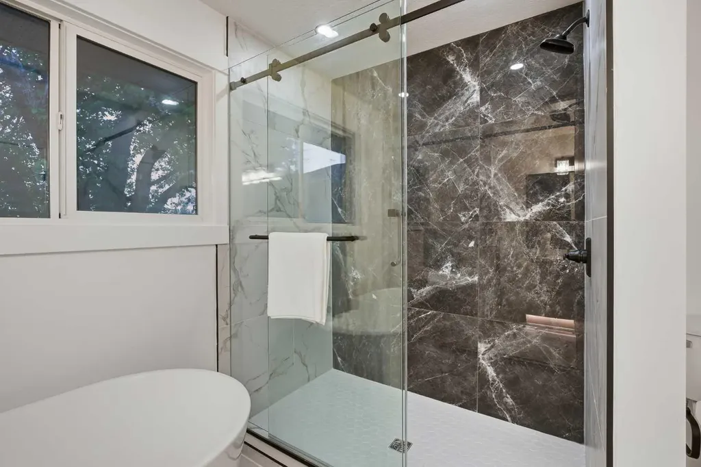 9532 Allison Drive SE Calgary AB T2J 1B5