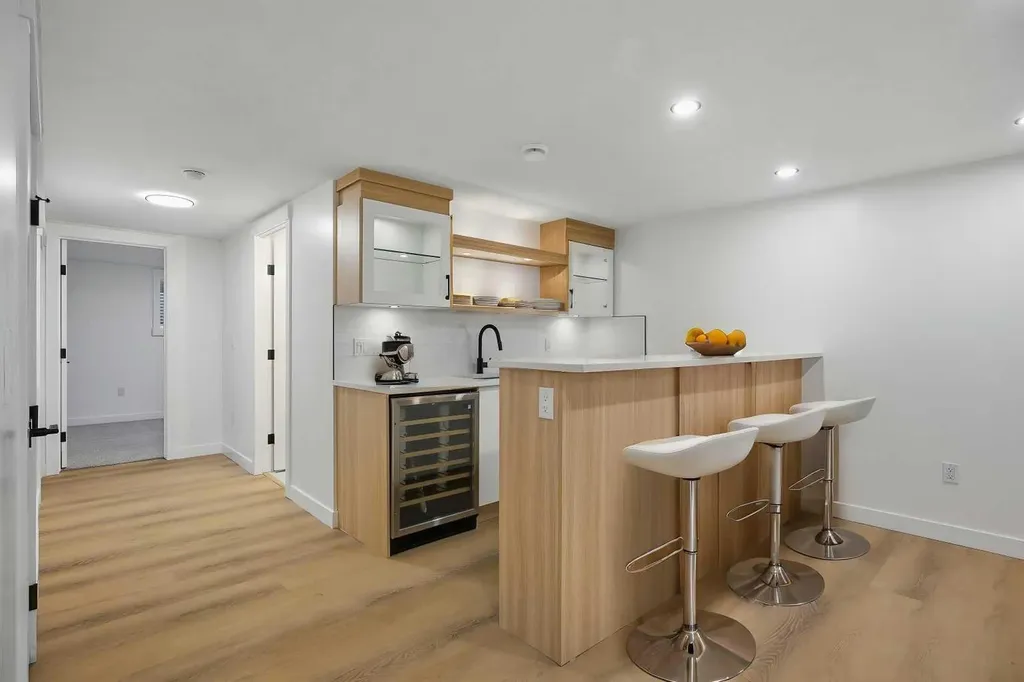 9532 Allison Drive SE Calgary AB T2J 1B5