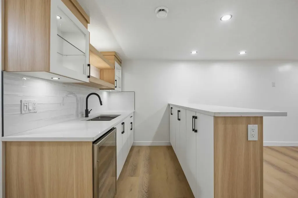 9532 Allison Drive SE Calgary AB T2J 1B5