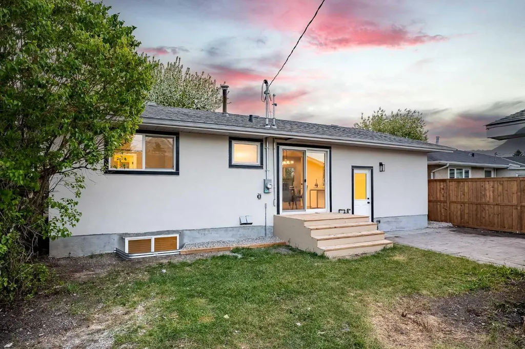 9532 Allison Drive SE Calgary AB T2J 1B5