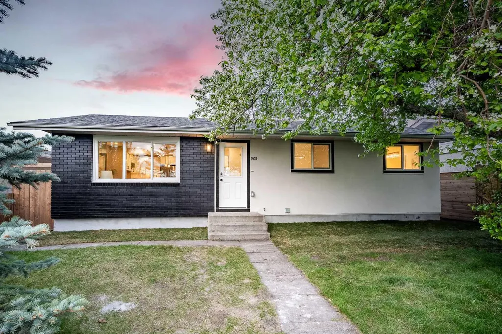 9532 Allison Drive SE Calgary AB T2J 1B5