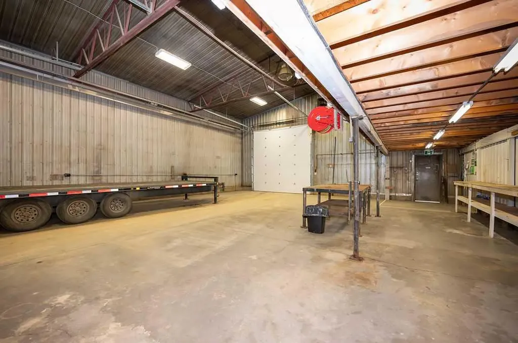 661001B Range Road 225 Rural Athabasca County AB T9S 2A5