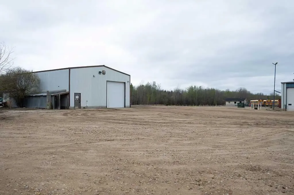 661001B Range Road 225 Rural Athabasca County AB T9S 2A5