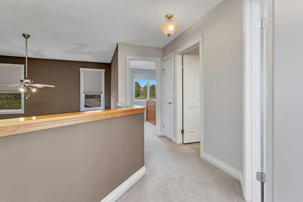 1204 1 Street NE Sundre AB T0M 1X0