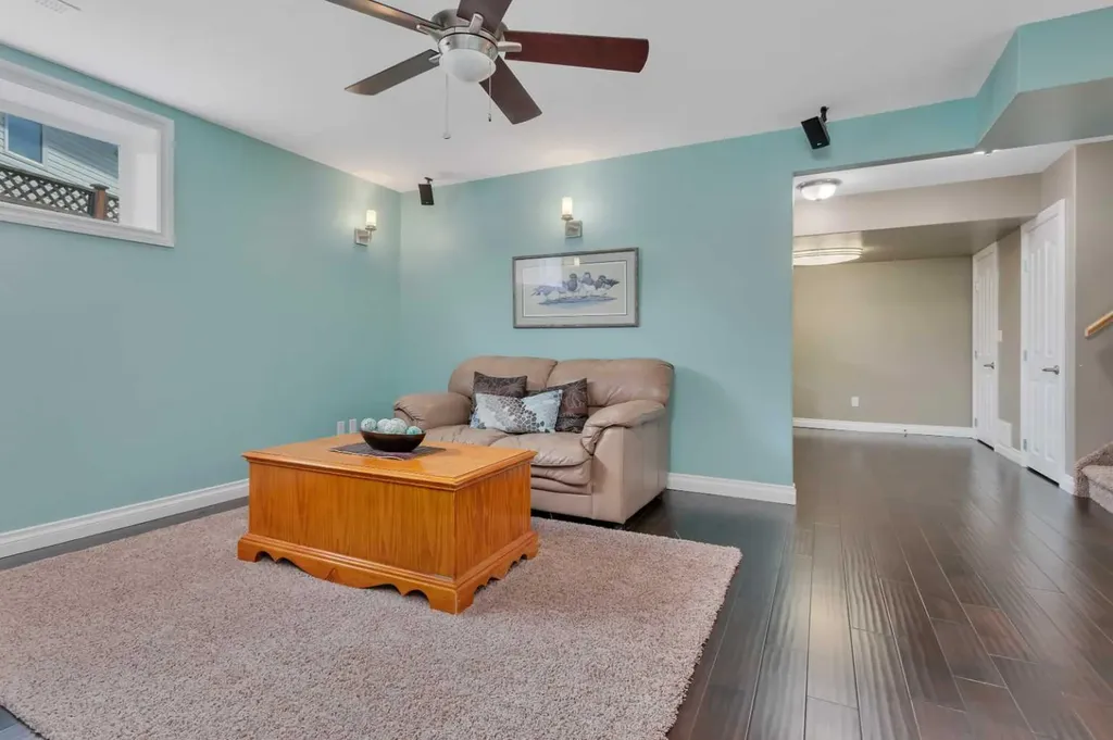 1204 1 Street NE Sundre AB T0M 1X0