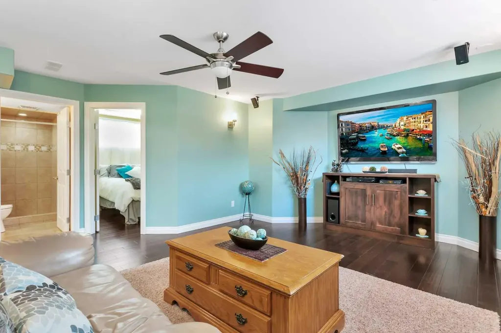 1204 1 Street NE Sundre AB T0M 1X0