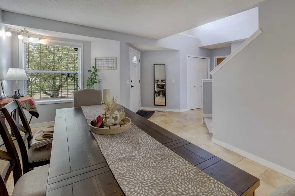 9982 Hidden Valley Drive NW Calgary AB T3A 5G6