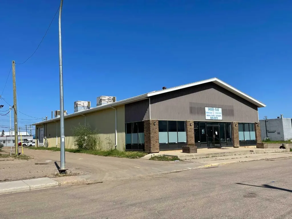 9902 98 Street High Level AB T0H 1Z0