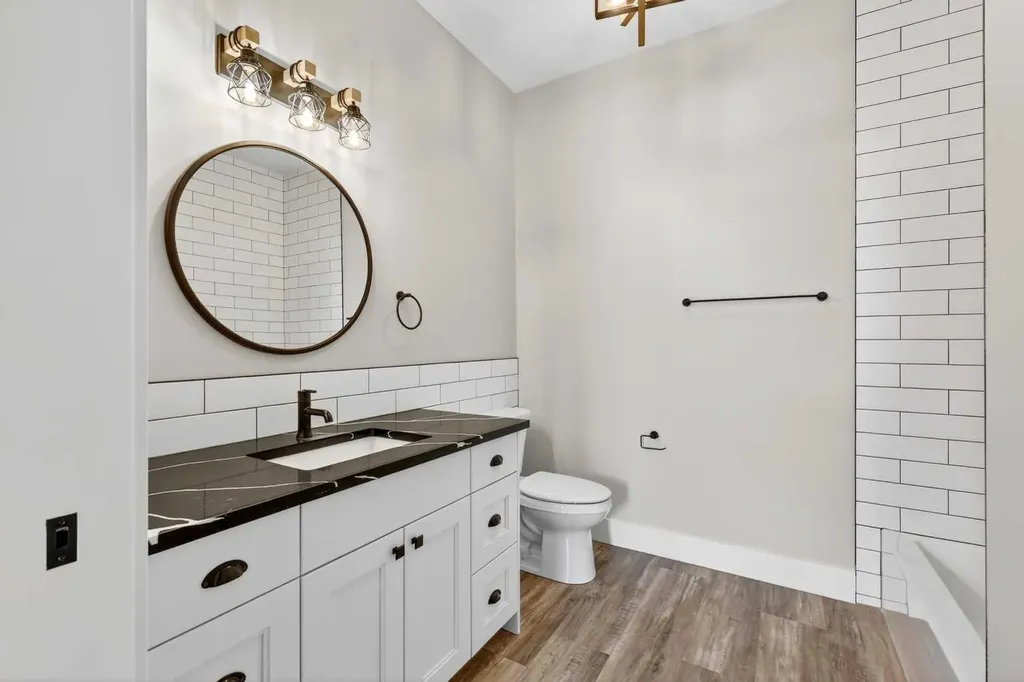 610 4 Avenue SW Sundre AB T0M1X0