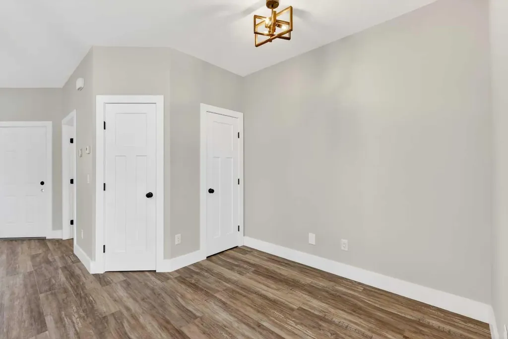 610 4 Avenue SW Sundre AB T0M1X0