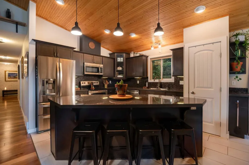 660007 Range Road 224 Rural Athabasca County AB T9S 2A6
