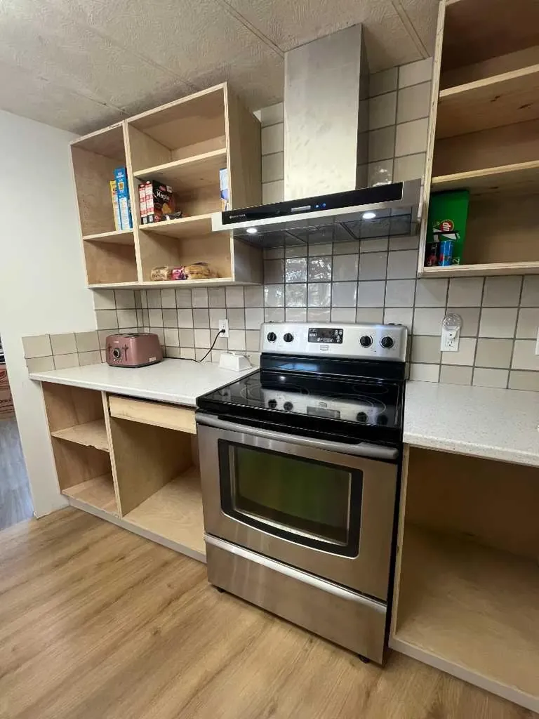 204 6 Street Suffield AB T0J 2N0