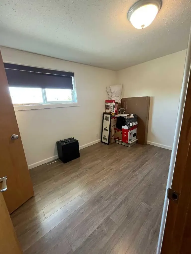 204 6 Street Suffield AB T0J 2N0