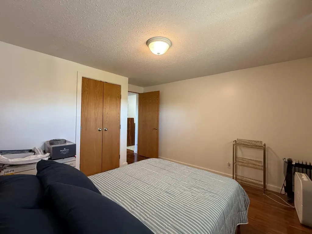 204 6 Street Suffield AB T0J 2N0