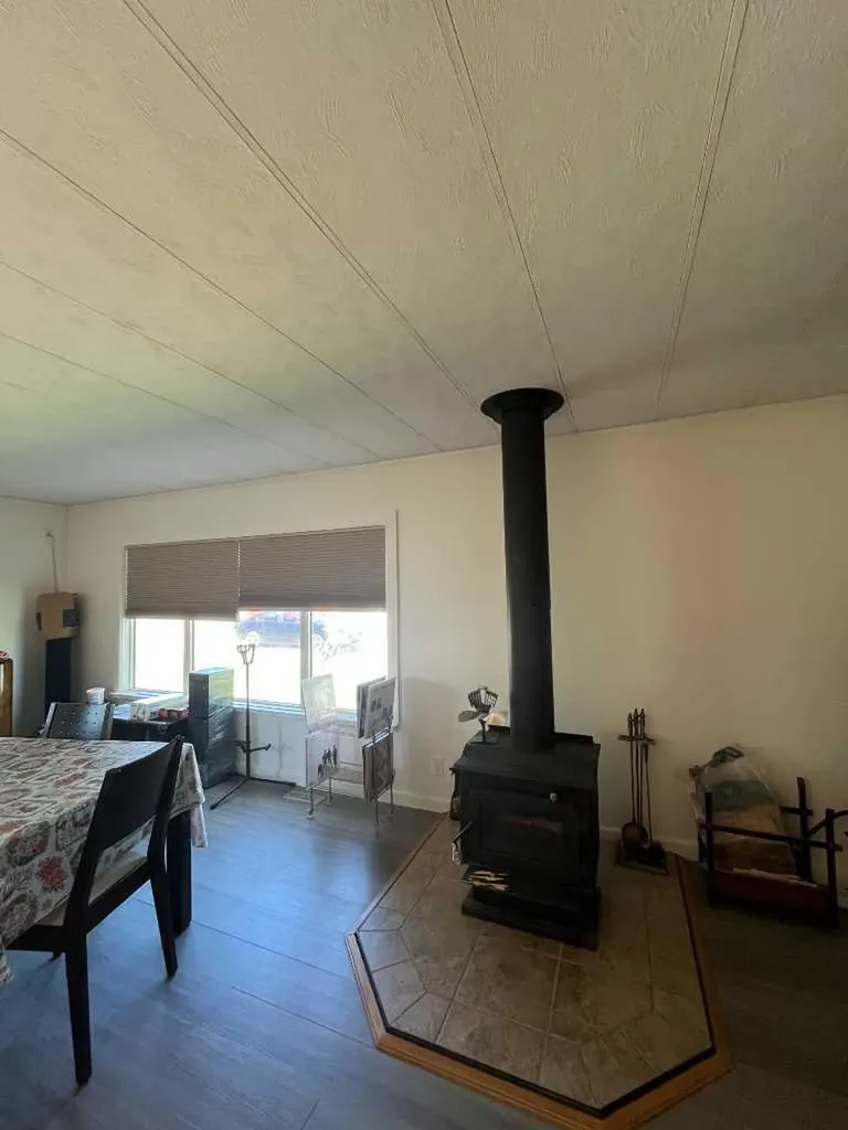 204 6 Street Suffield AB T0J 2N0