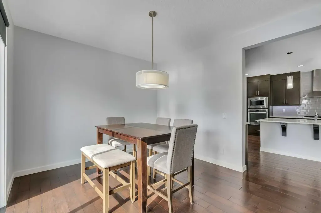 151 Stonemere Green Chestermere AB T1X 0S2