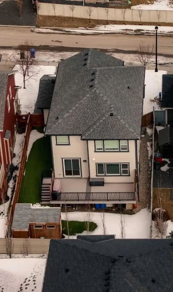 151 Stonemere Green Chestermere AB T1X 0S2