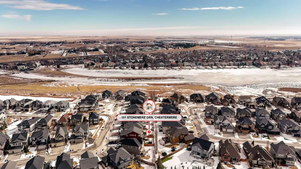 151 Stonemere Green Chestermere AB T1X 0S2