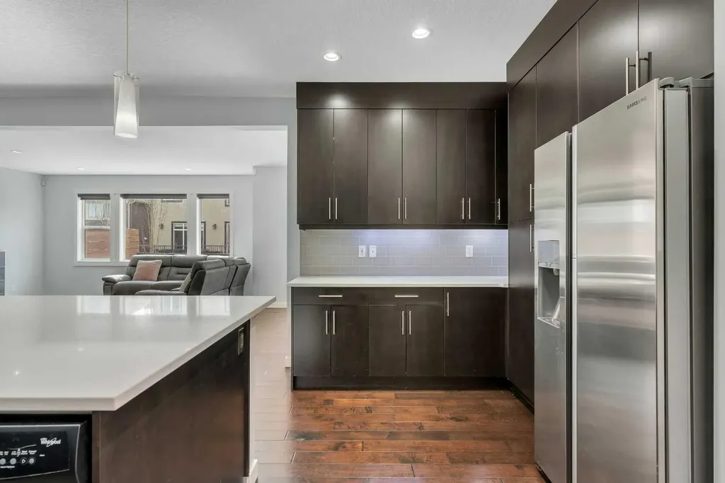151 Stonemere Green Chestermere AB T1X 0S2