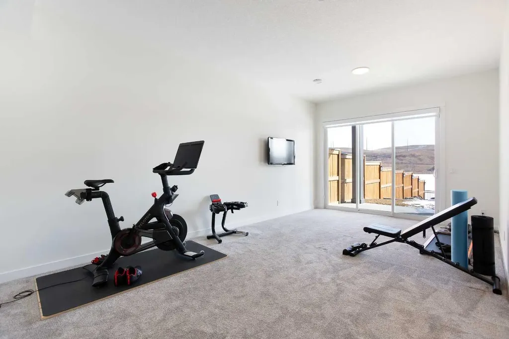 152 Cranbrook Gardens SE Calgary AB T3M 3K6