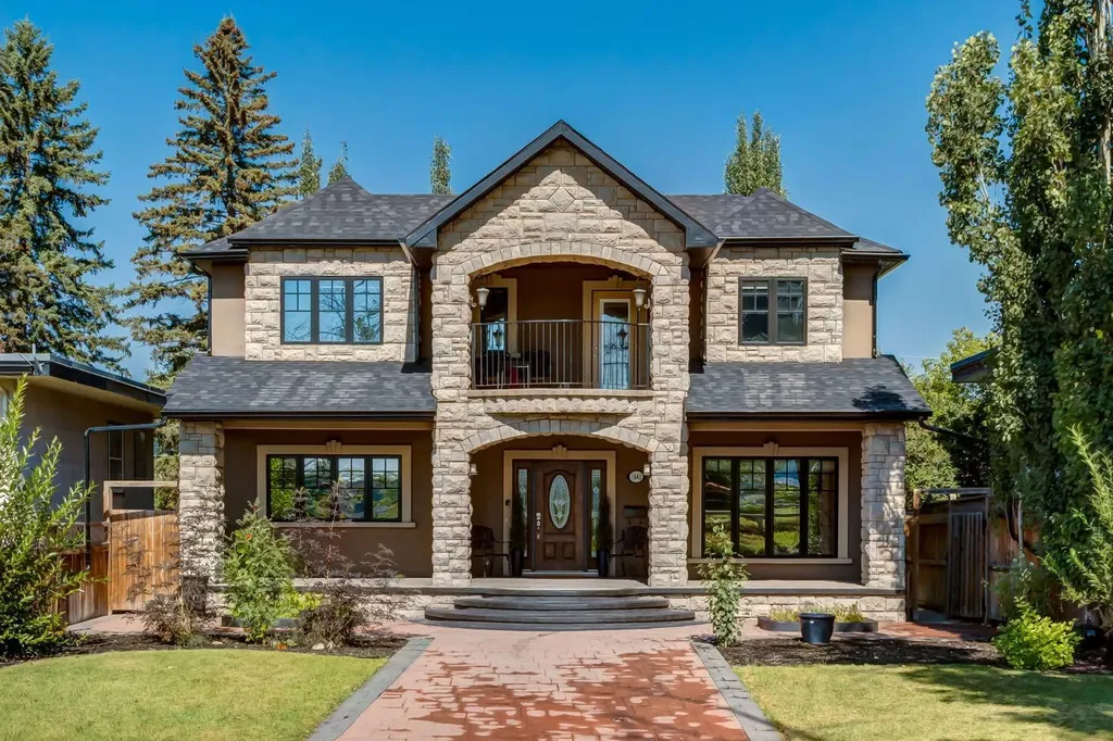 1840 Westmount Boulevard NW Calgary AB T2N 3G8